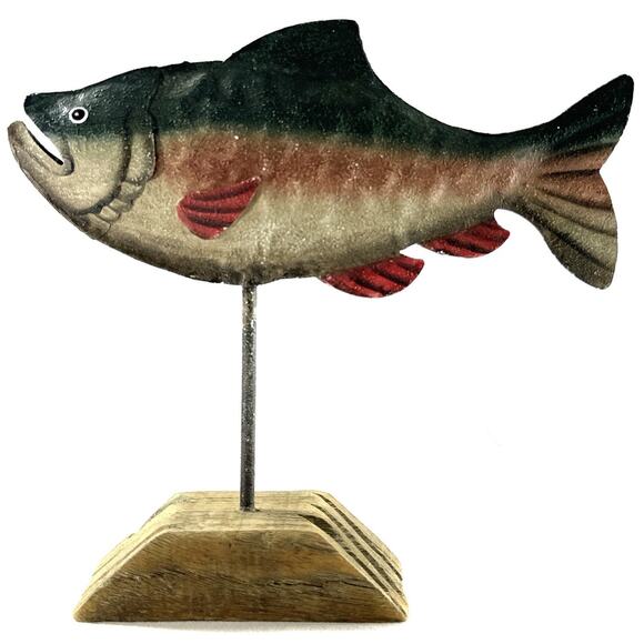 Vintage Hand Painted Metal Fish Figurine on Rustic Wood Stand Cabin Lake Décor - Picture 1 of 5